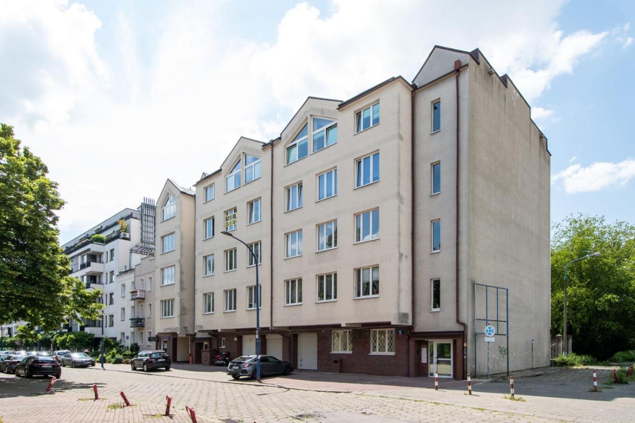 Mgr Ministudio Bitwy Warszawskiej Obok Lotnisko Warszawa Esterno foto